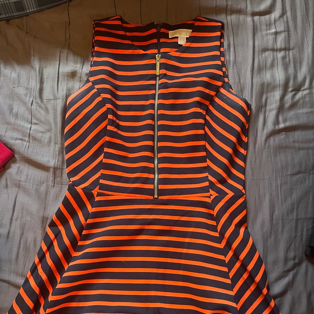 Micheal Kors Mid Dress 👗